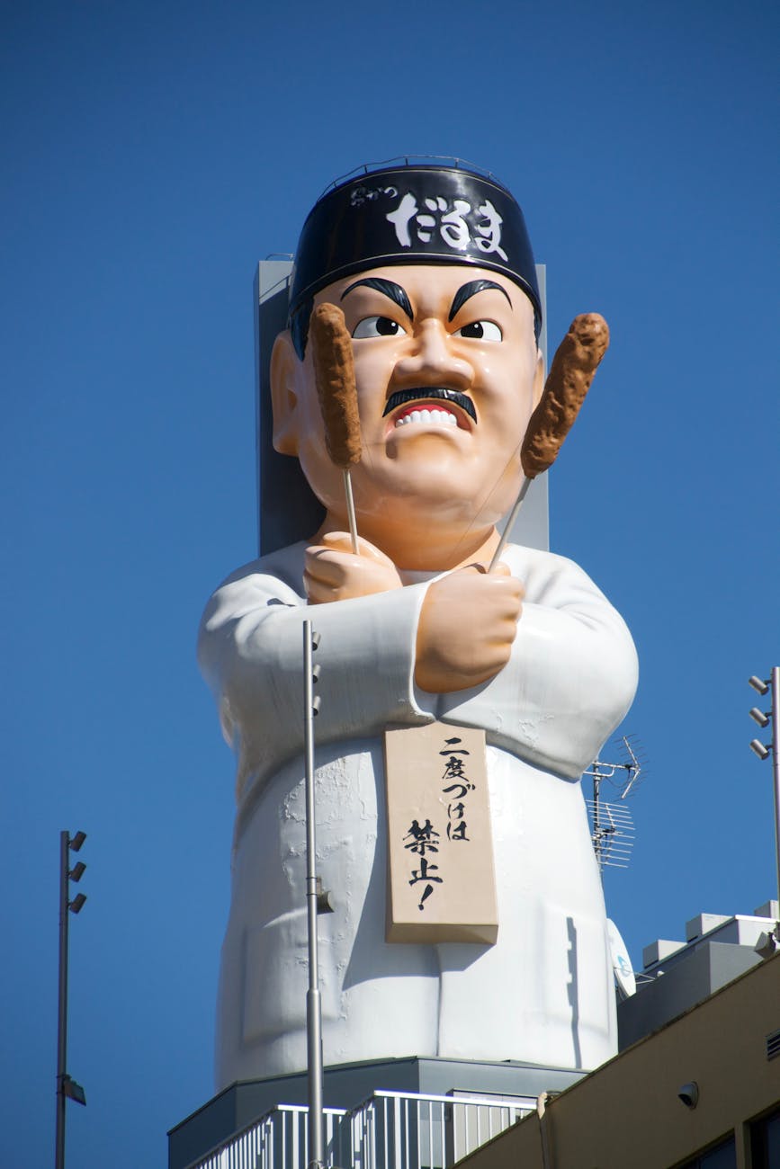 葉隠透とはどんなキャラクター?